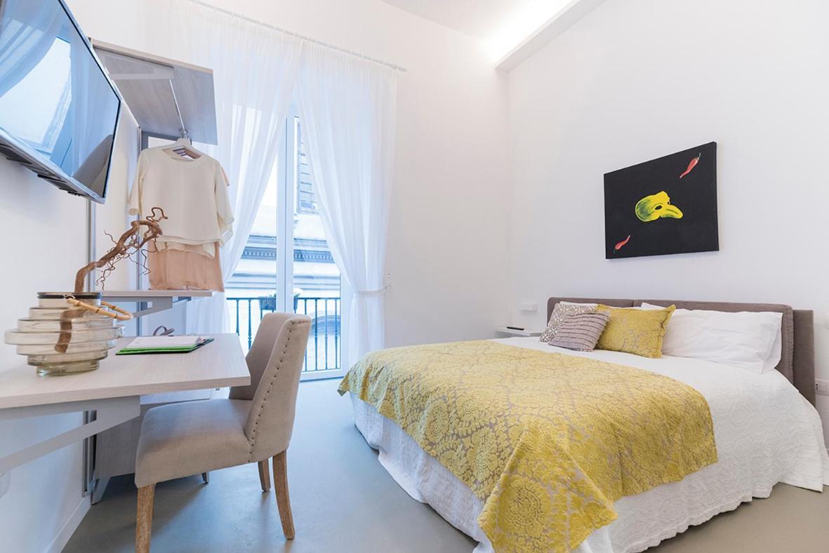 A Misura Duomo Rooms & Apartment - Ls Accommodations Nápoles Exterior foto