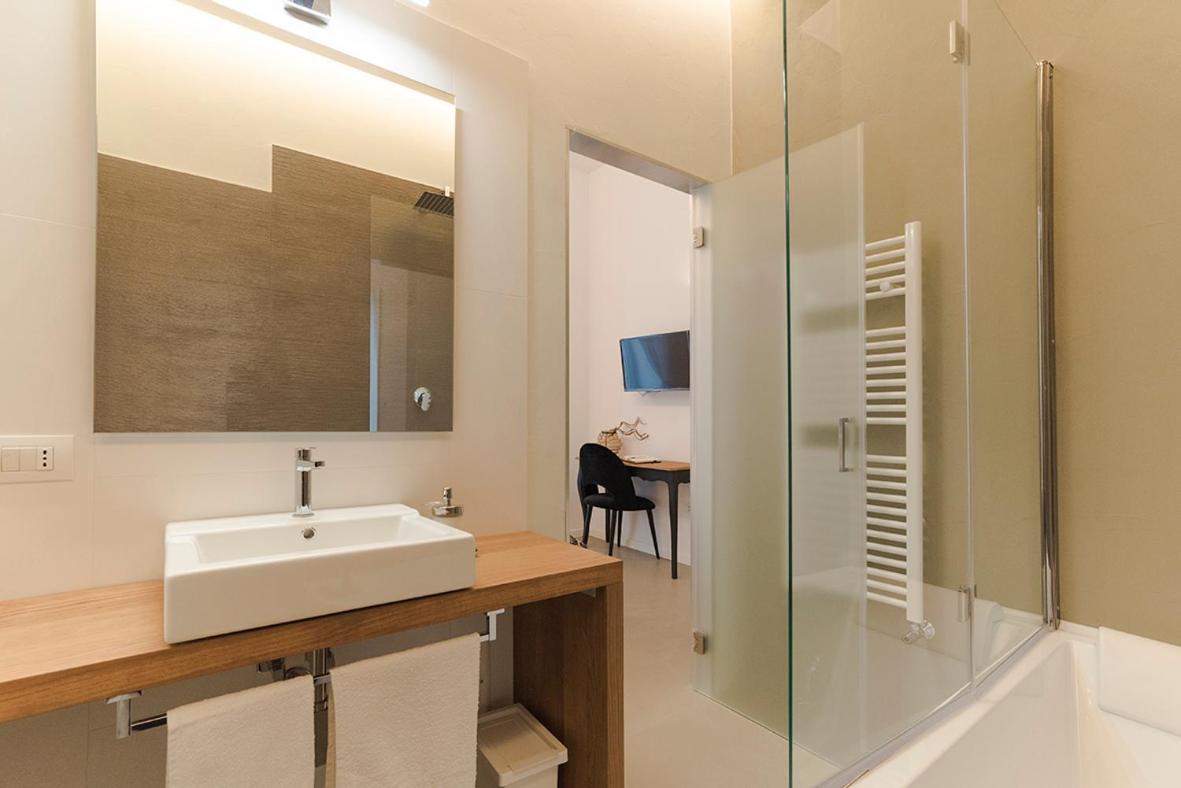 A Misura Duomo Rooms & Apartment - Ls Accommodations Nápoles Exterior foto