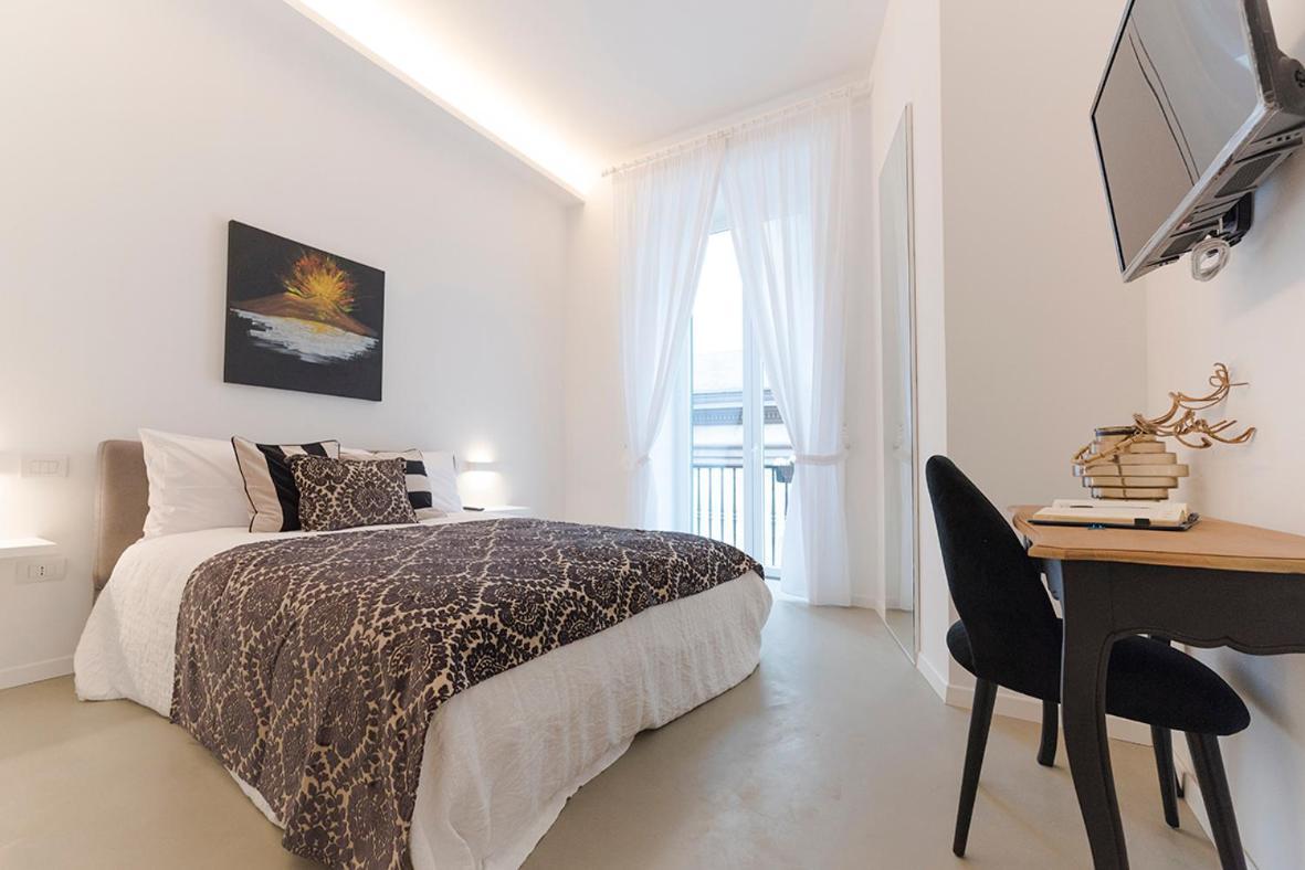 A Misura Duomo Rooms & Apartment - Ls Accommodations Nápoles Exterior foto