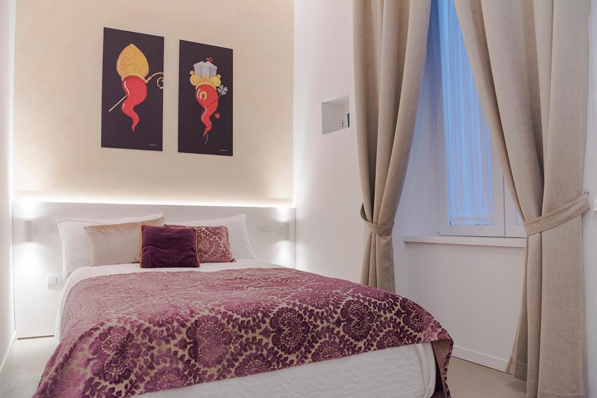 A Misura Duomo Rooms & Apartment - Ls Accommodations Nápoles Exterior foto
