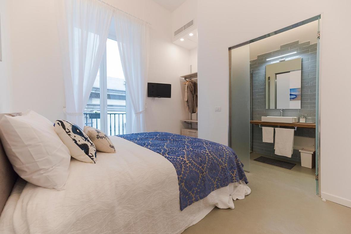 A Misura Duomo Rooms & Apartment - Ls Accommodations Nápoles Exterior foto